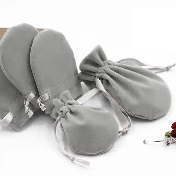 Custom Flannel Round Pouch