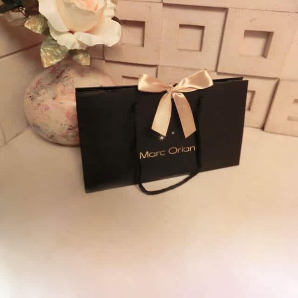 Custom Solid Color Gift Paper Bag With Ribbon Bow