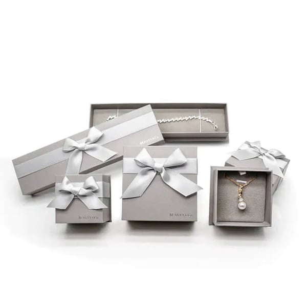 Custom Jewelry Gift Box with Lid Silver Set